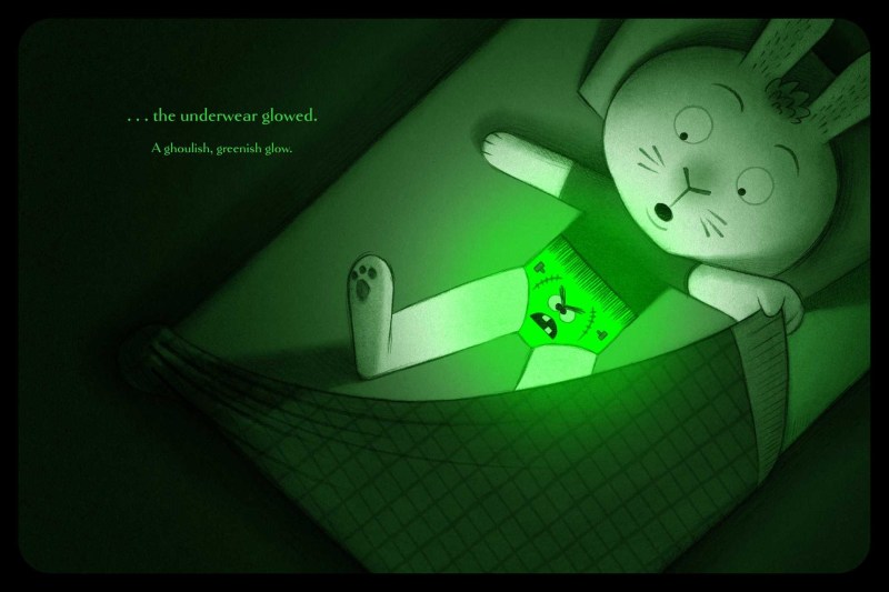 creepy-pair-of-underwear-9781442402980.in04